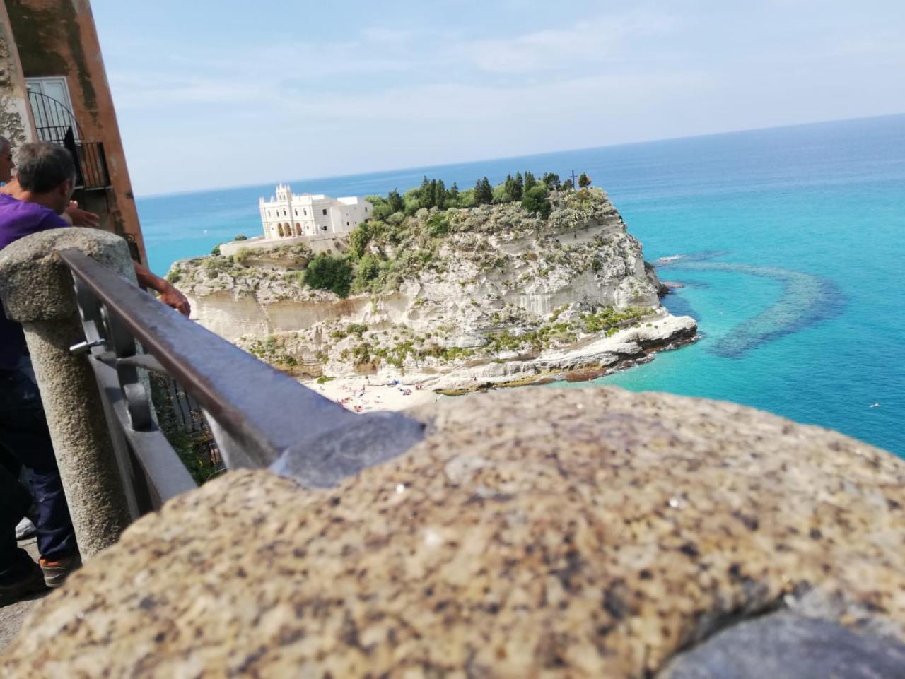 A Casa Di Alessandro Tropea Exteriör bild